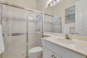 Bathroom before renovation