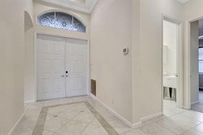 Foyer before renovation
